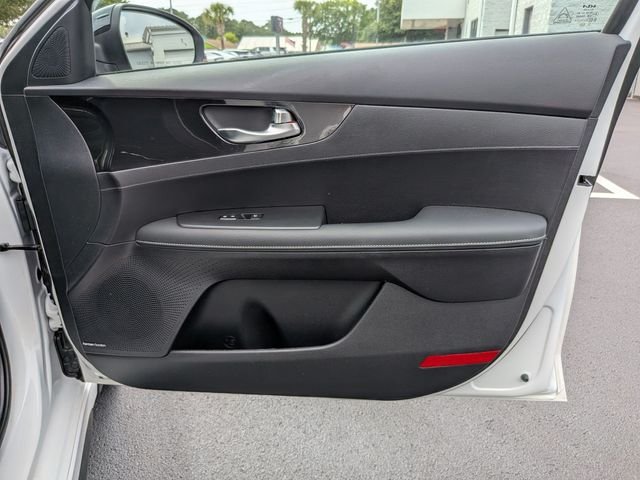 Certified Used 2024 White Kia GT-Line image 38