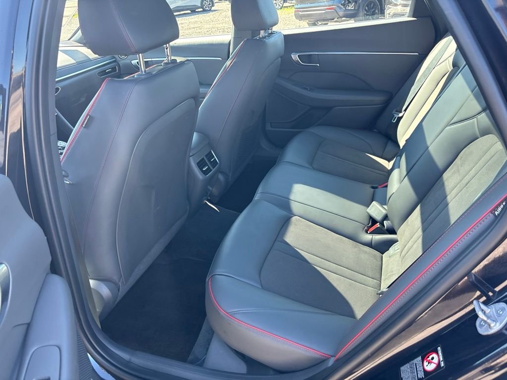 Used 2023 Blue Hyundai SEL Plus image 16