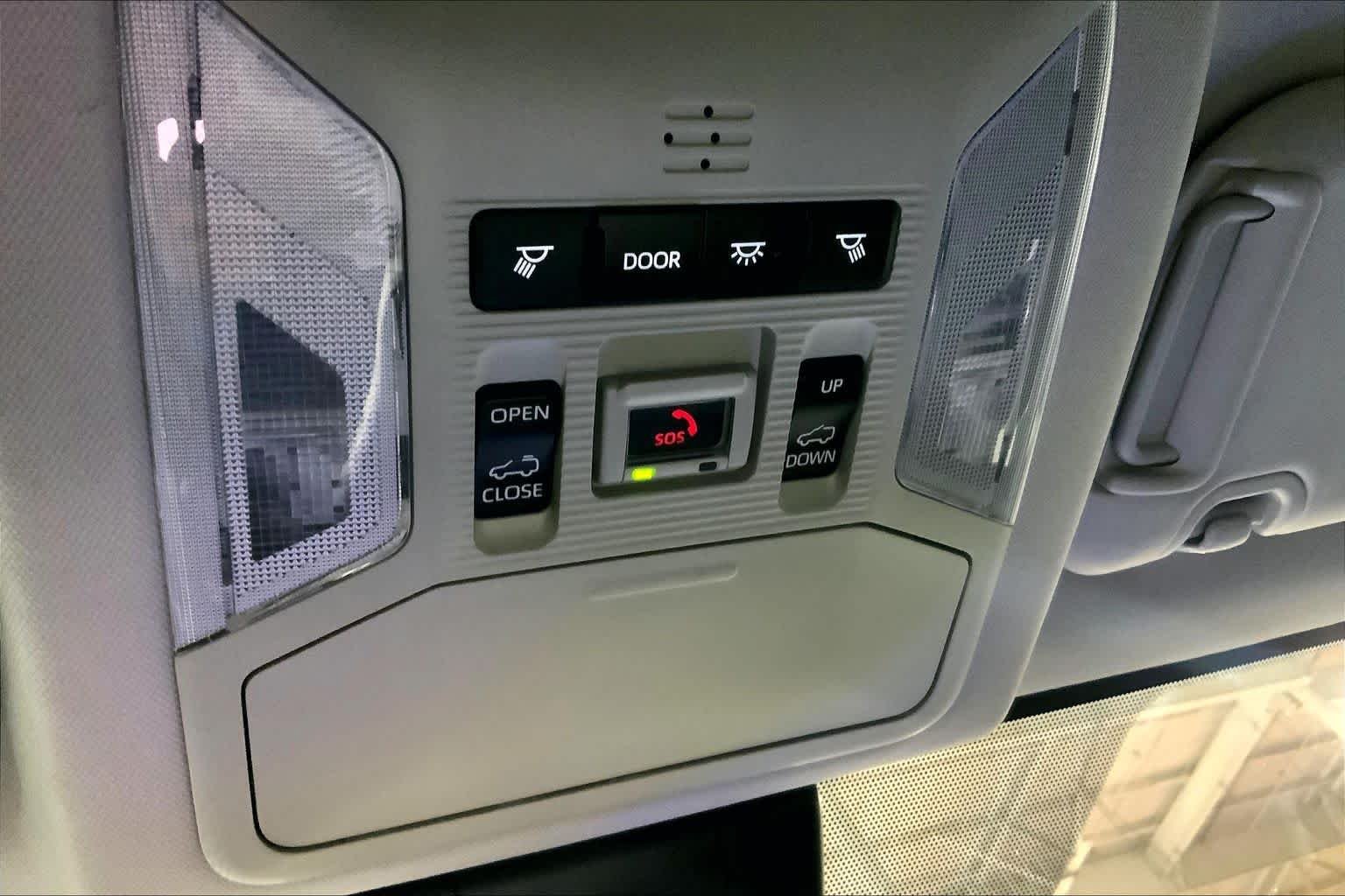 Used 2023 Ice Cap Toyota XLE image 34