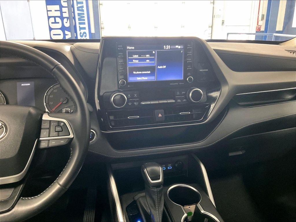 Used 2022 Beige Toyota LE image 18