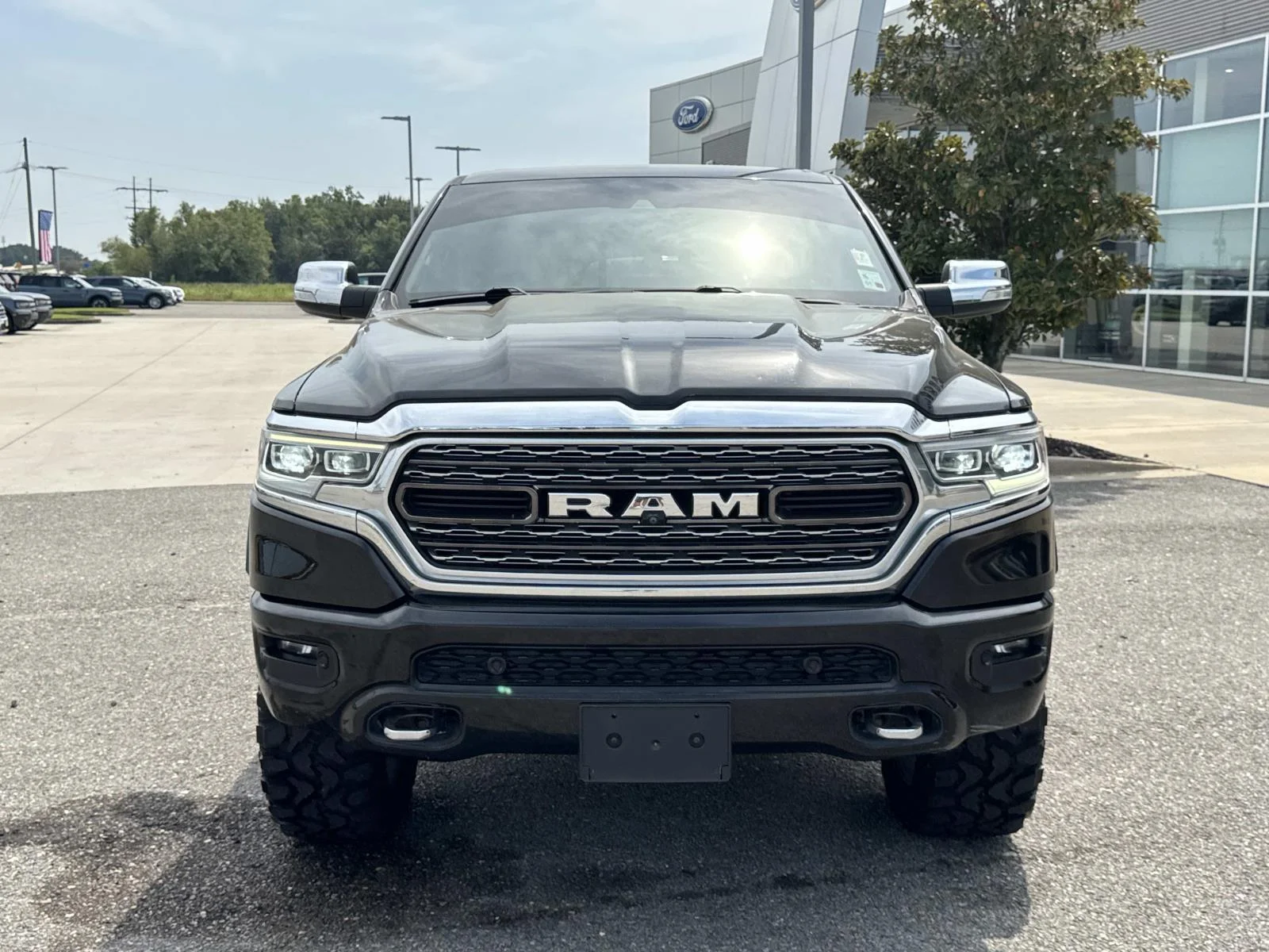 Certified Used 2020 Diamond Black Ram Limited image 2
