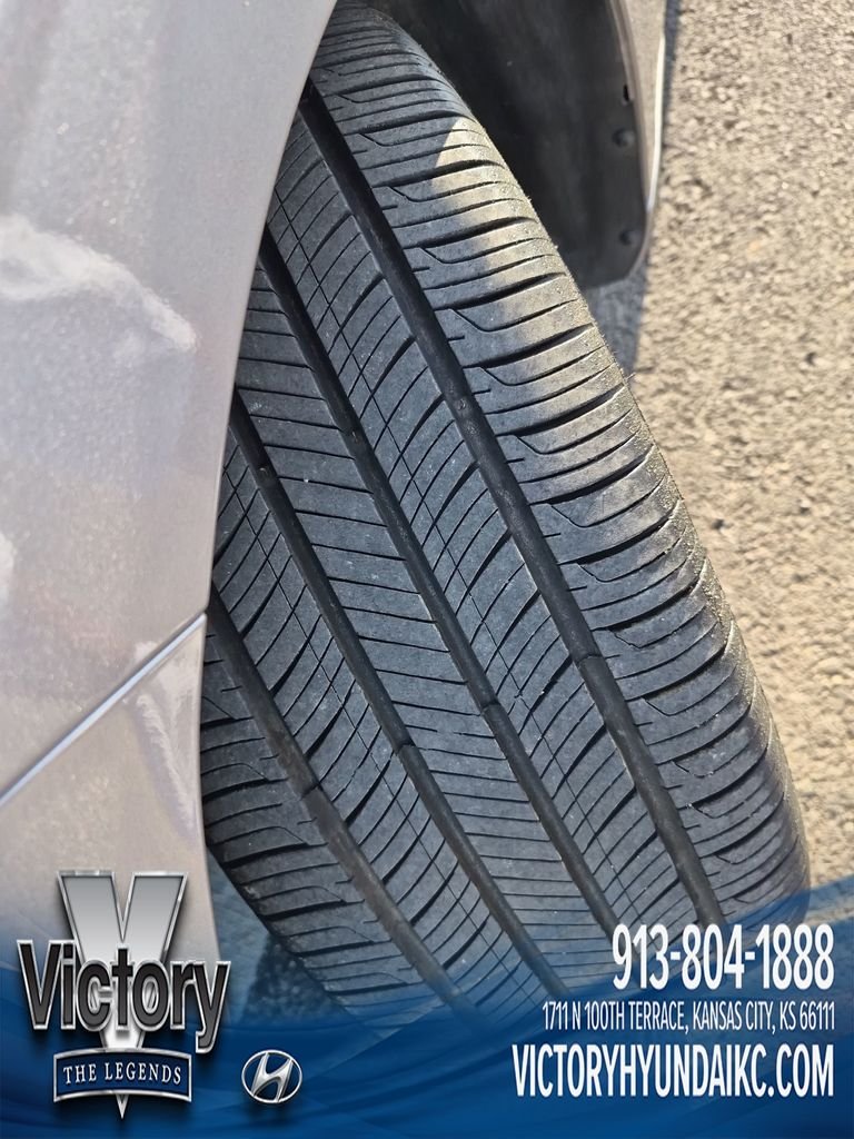 Used 2024 Silver Hyundai Limited image 29
