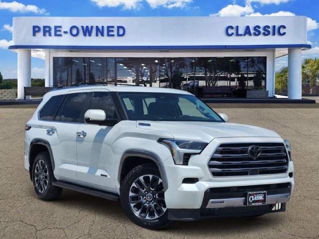 2024 Toyota Sequoia