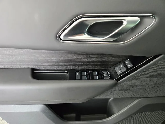 2026 Land Rover Range Rover Velar Autobiography - Photo 20