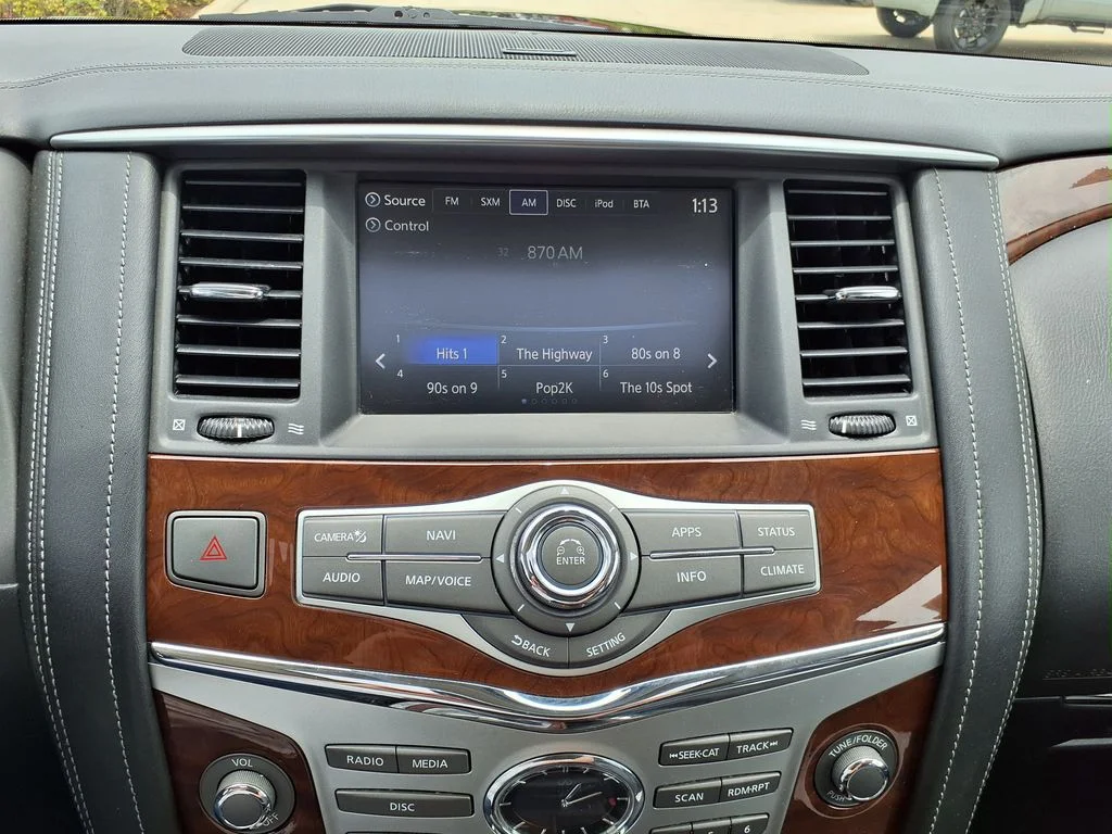 Used 2019 Black INFINITI LUXE image 31