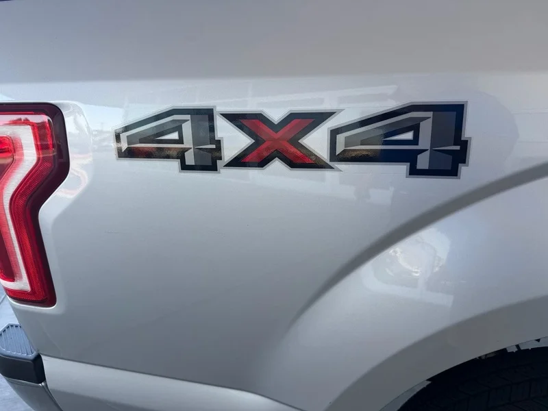 Used 2015 Ingot Silver Meta Ford XLT image 26