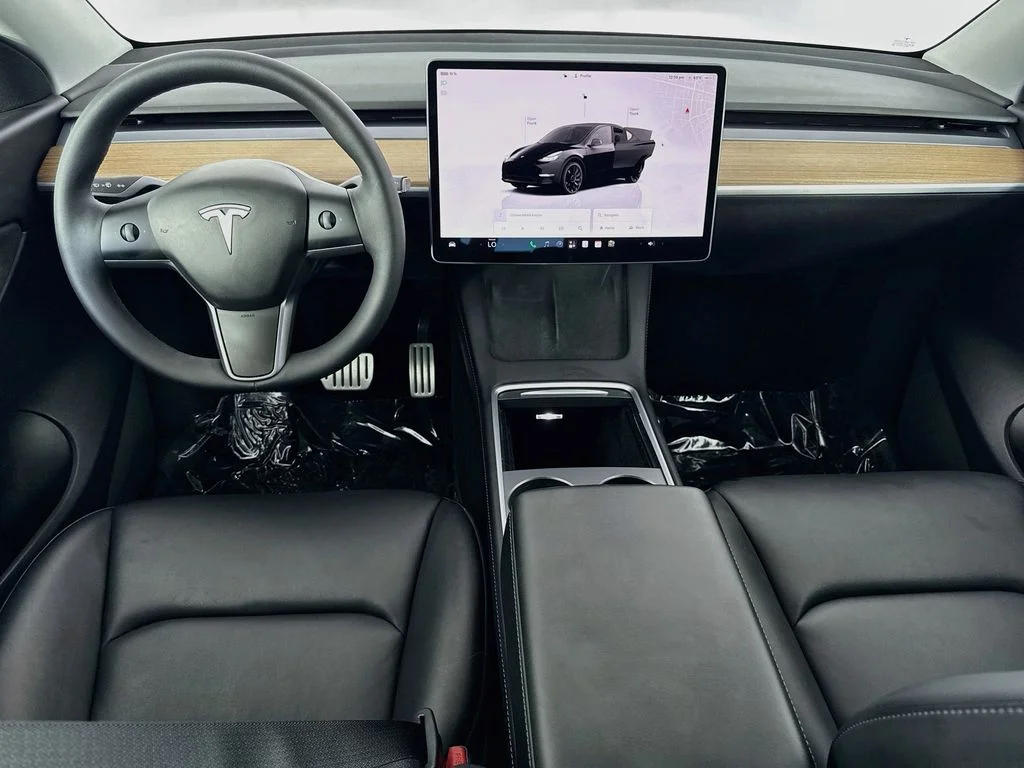 Used 2022 Black Tesla Performance image 24