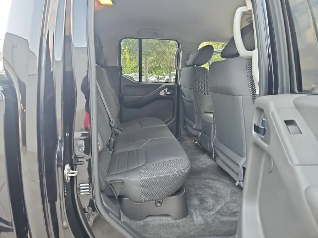 Used 2018 Black Nissan PRO-4X image 11