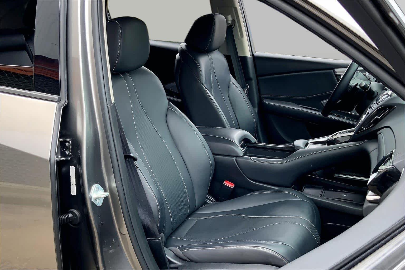 Certified Used 2023 Liquid Carbon Metallic Acura TECH image 9