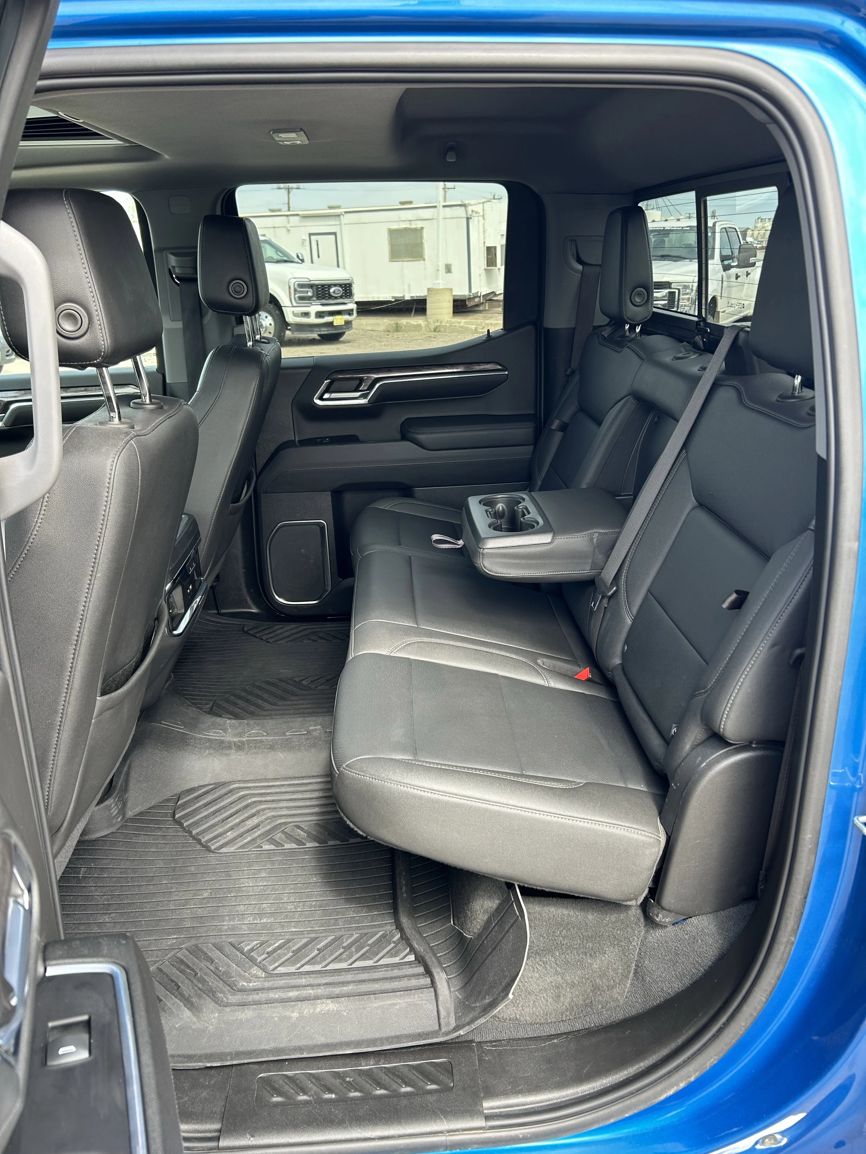 Used 2022 Glacier Blue Metallic Chevrolet LTZ image 8