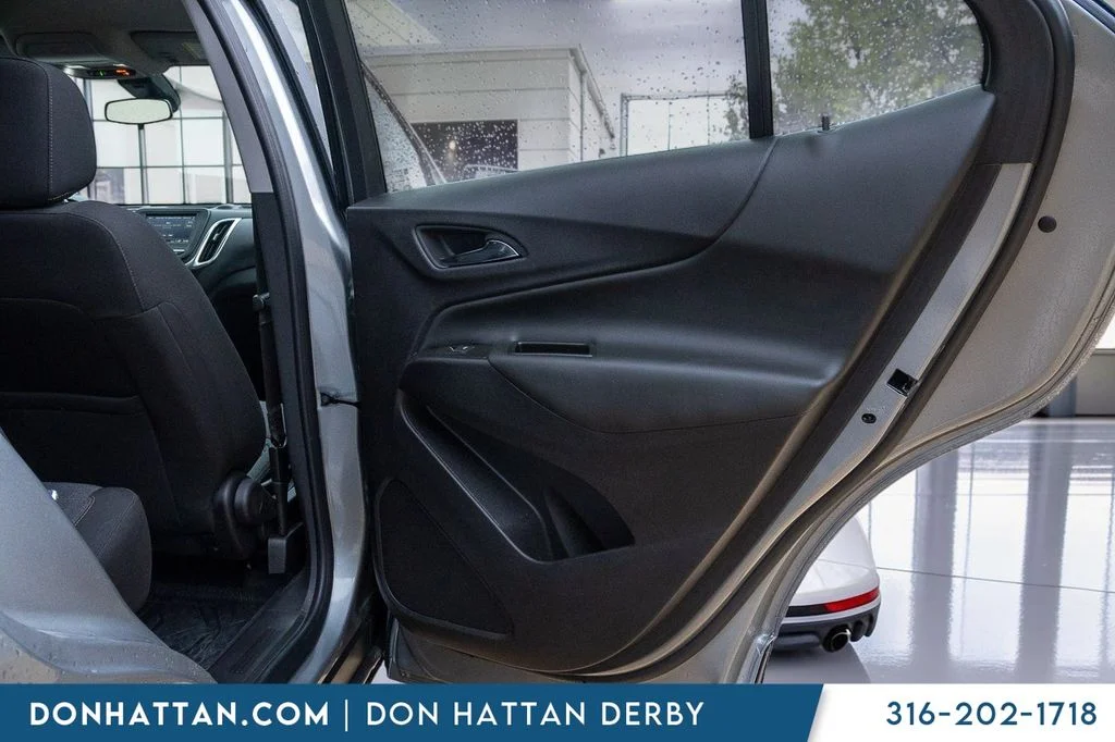 Used 2024 Gray Chevrolet LT image 22