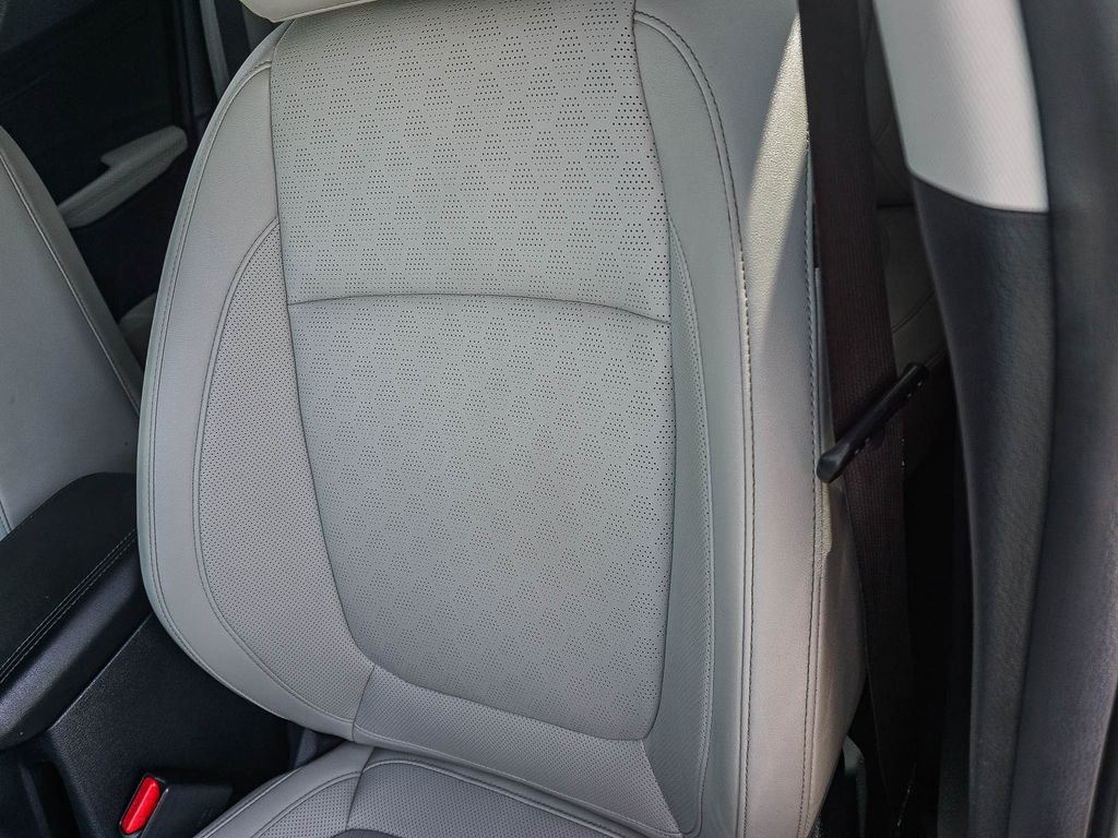 Used 2023 Gray Kia EX image 21
