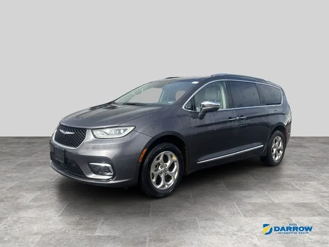2021 Chrysler Pacifica Limited's photo
