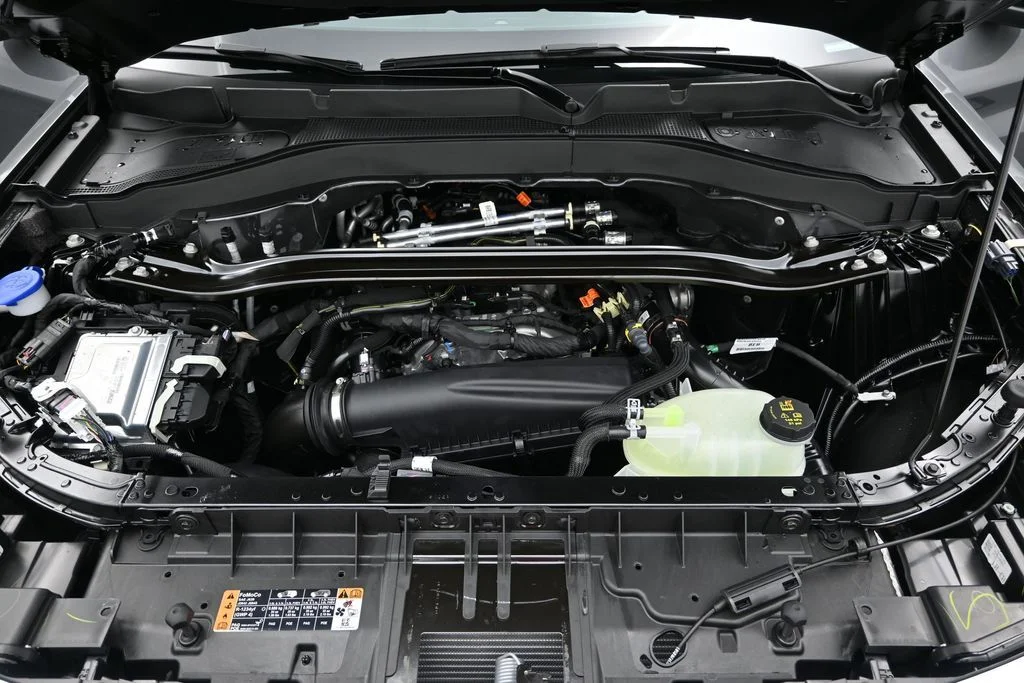 New 2026 Carbonized Gray Metallic Ford Platinum™ image 11