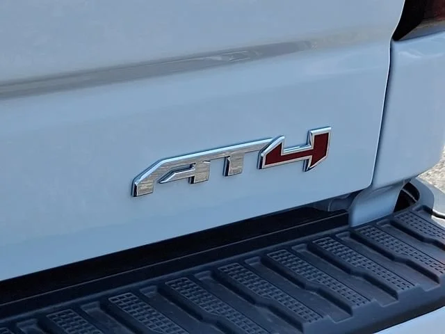 New 2026 Summit White GMC AT4 image 23
