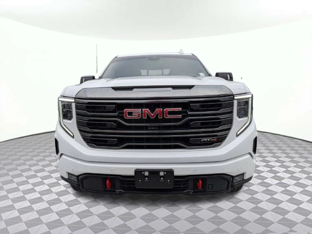 Certified Used 2024 Summit White GMC AT4 image 8
