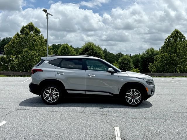 Used 2023 Gray Kia SX image 5
