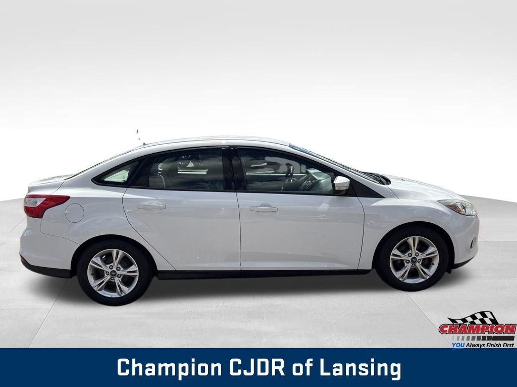 Used 2014 White Ford SE image 7