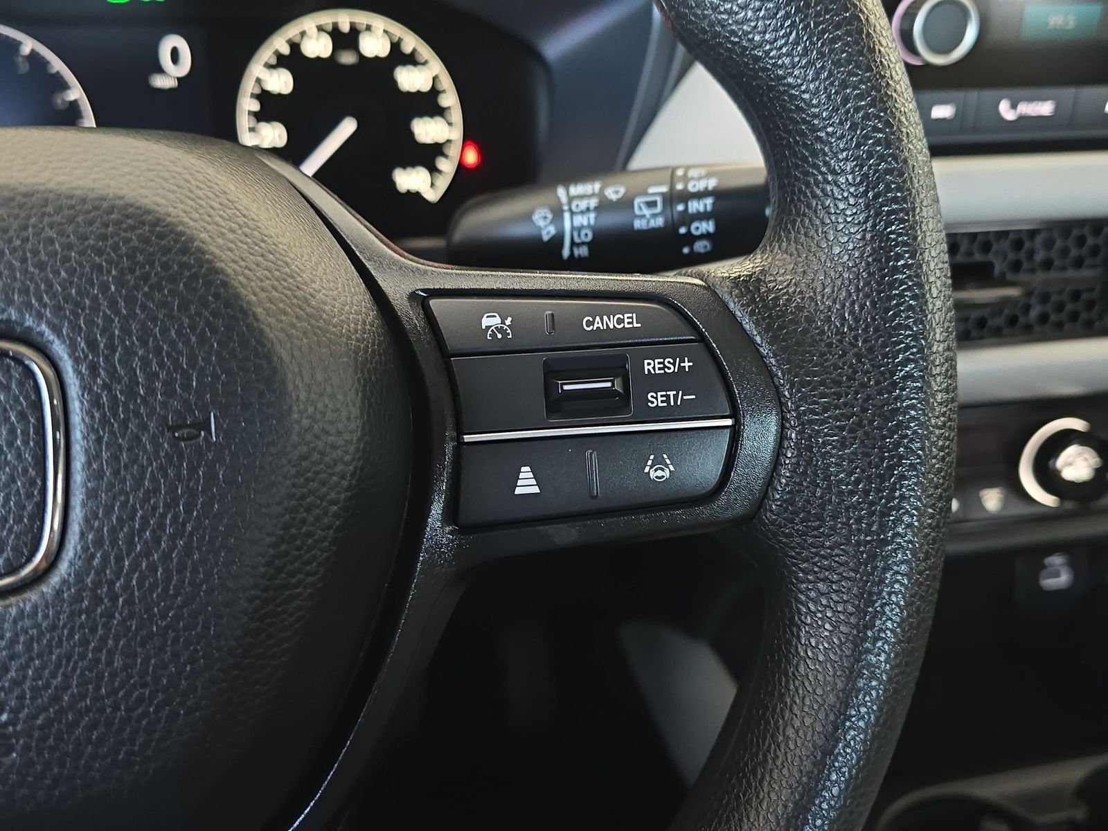 Used 2025 Silver Honda LX image 20