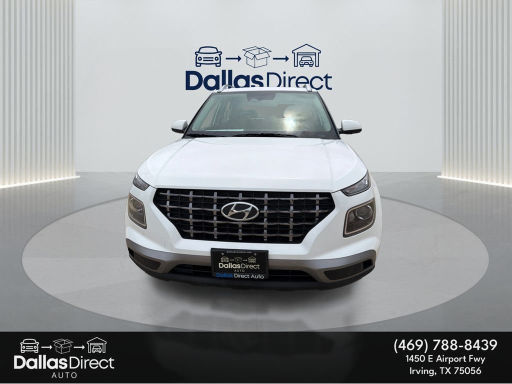 Used 2024 Lunar White Hyundai SEL image 3