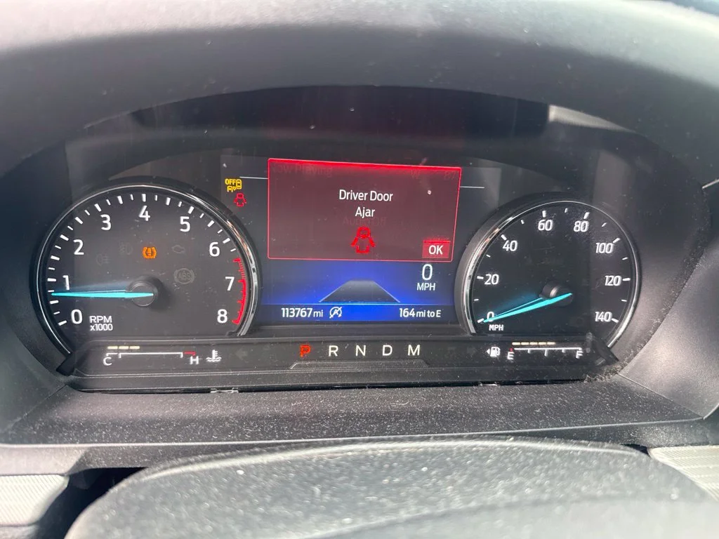 Used 2020 White Metallic Ford XLT image 4