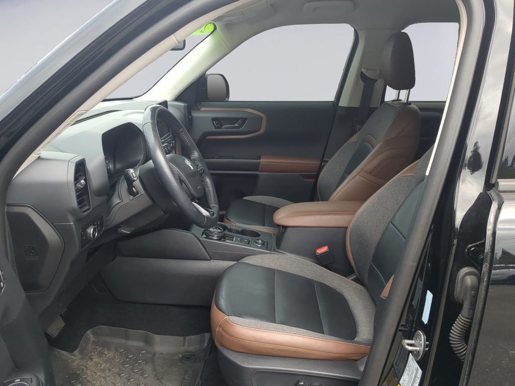 Used 2023 Black Ford Outer Banks image 12