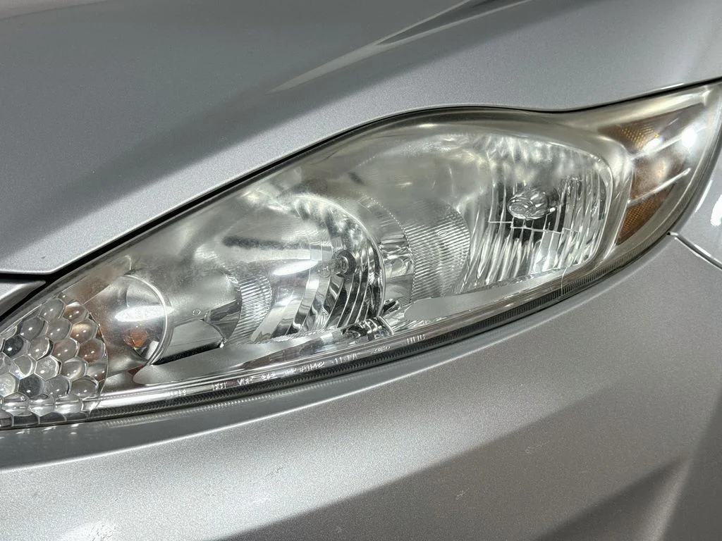 Used 2013 Silver Ford SE image 34
