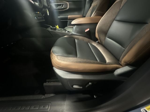 New 2026 Gray Ford Outer Banks image 18