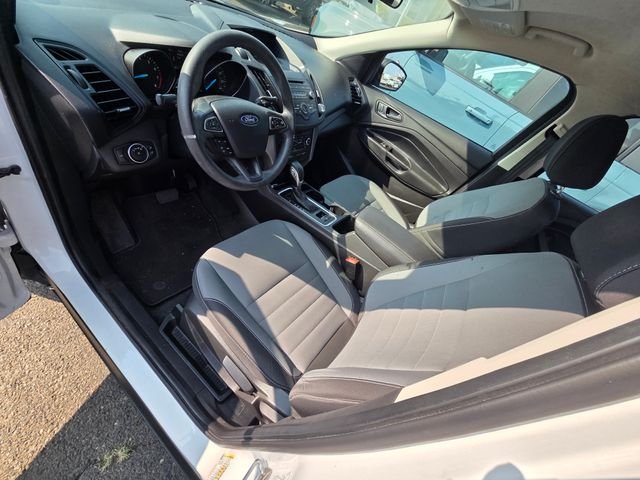 Used 2017 White Ford S image 4