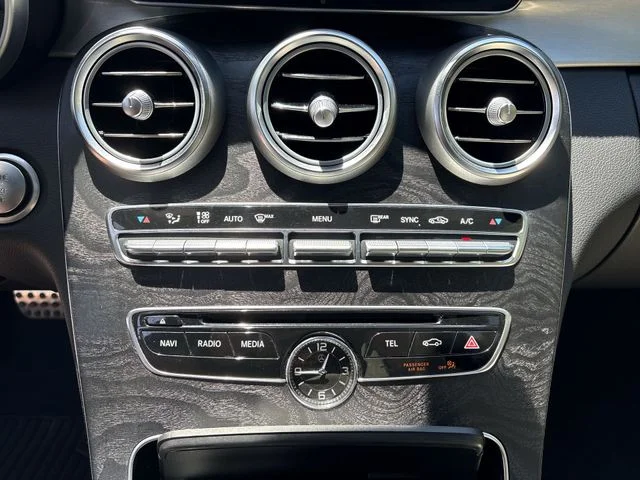 Used 2017  Mercedes-Benz C 300 image 19