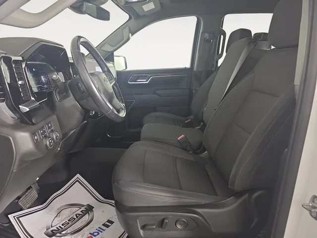Used 2022 Summit White Chevrolet RST image 7