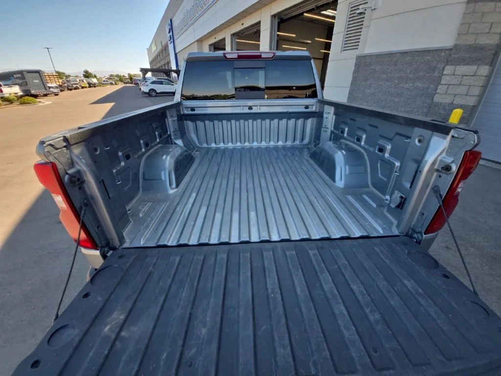 Used 2024 Sterling Gray Metallic Chevrolet LT Trail Boss image 29
