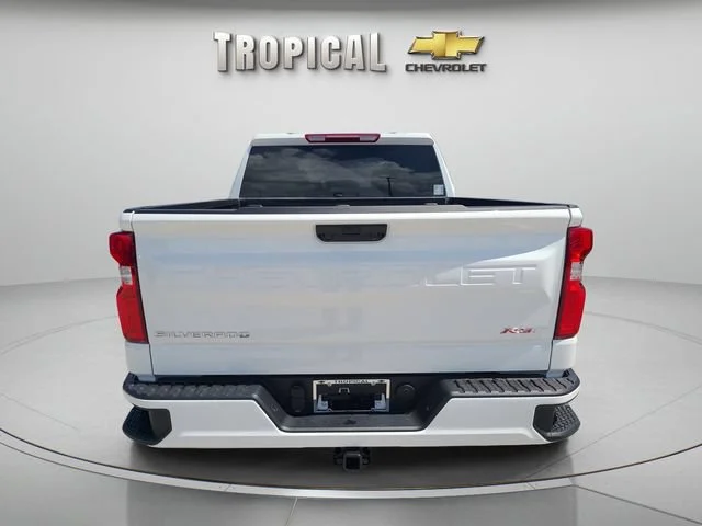 New 2026 Summit White Chevrolet RST image 4