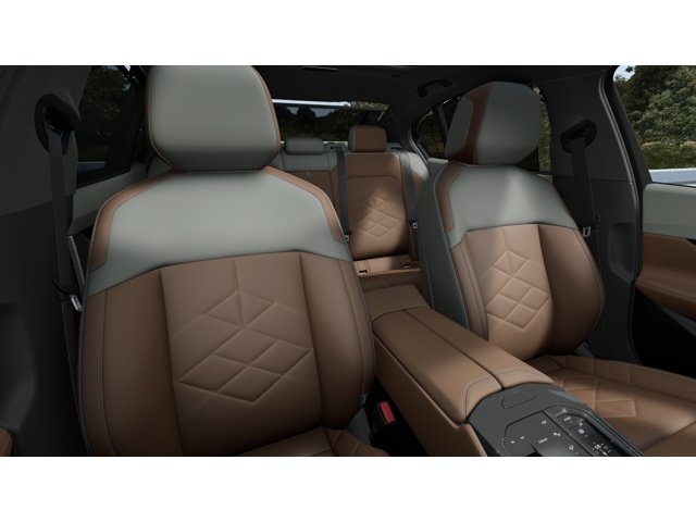 New 2027 Brooklyn Grey Metallic BMW 540i xDrive image 11