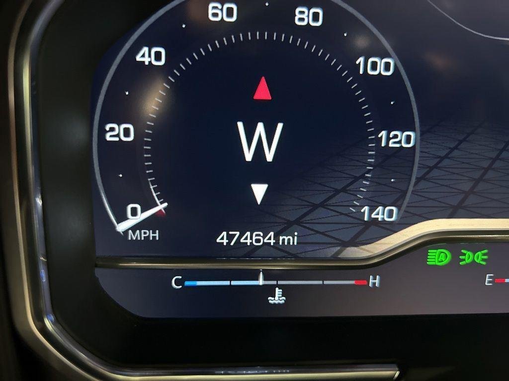 Used 2024 Sterling Metallic GMC Denali image 22