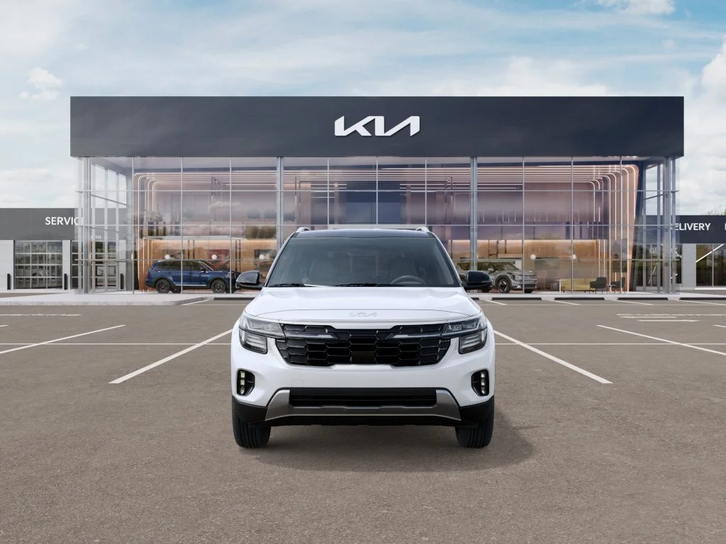 New 2026 Clear White / Black Roof Kia SX image 2