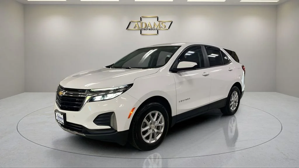 2023 Chevrolet Equinox LT - Photo 1
