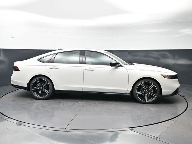 New 2026 Platinum White Pearl Honda SE image 4