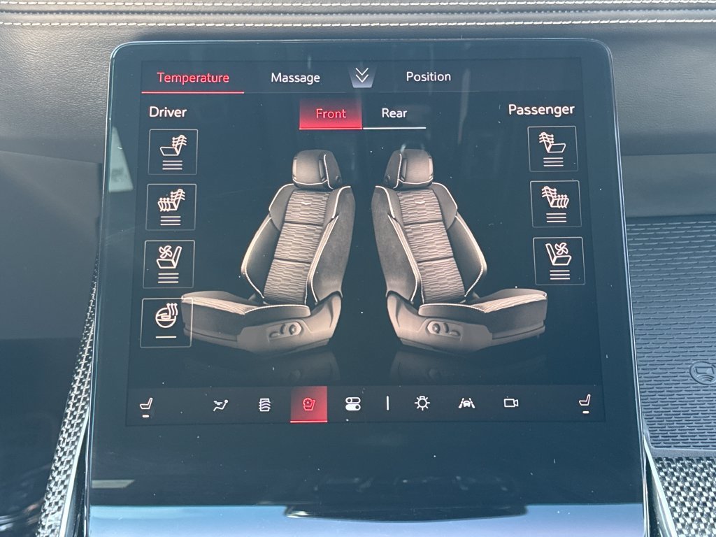 2026 Cadillac Escalade ESV V-Series - Photo 17