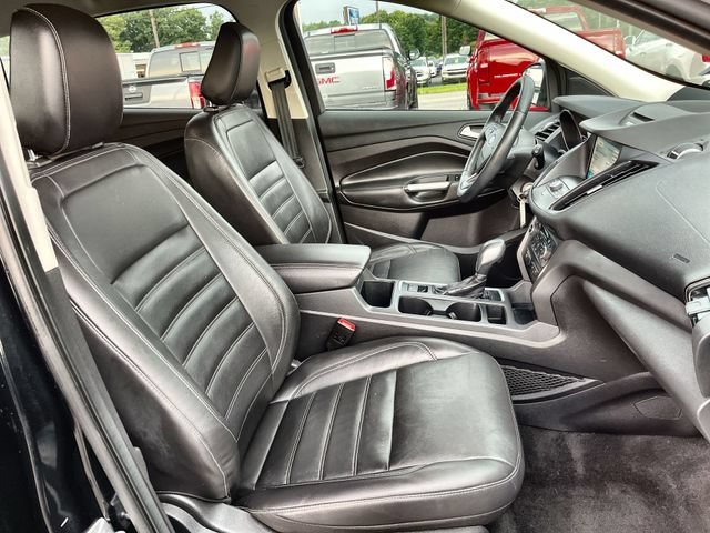 Used 2018 Black Ford SEL image 25