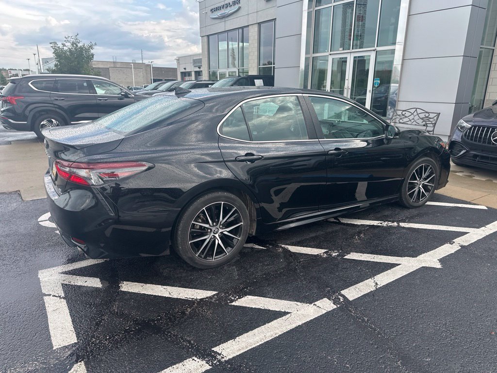 Used 2022 Black Toyota SE image 3