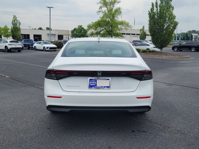 New 2026 Platinum White Pearl Honda LX image 5