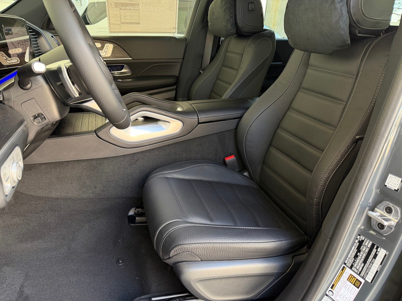 New 2026 MANUFAKTUR Silicon Grey Mercedes-Benz GLS 450 image 14