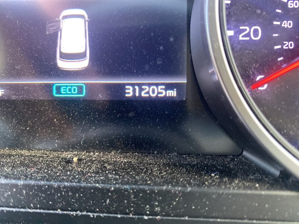 Used 2024 White Kia LX image 6