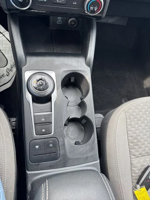 Used 2021 Gray Ford SE image 30