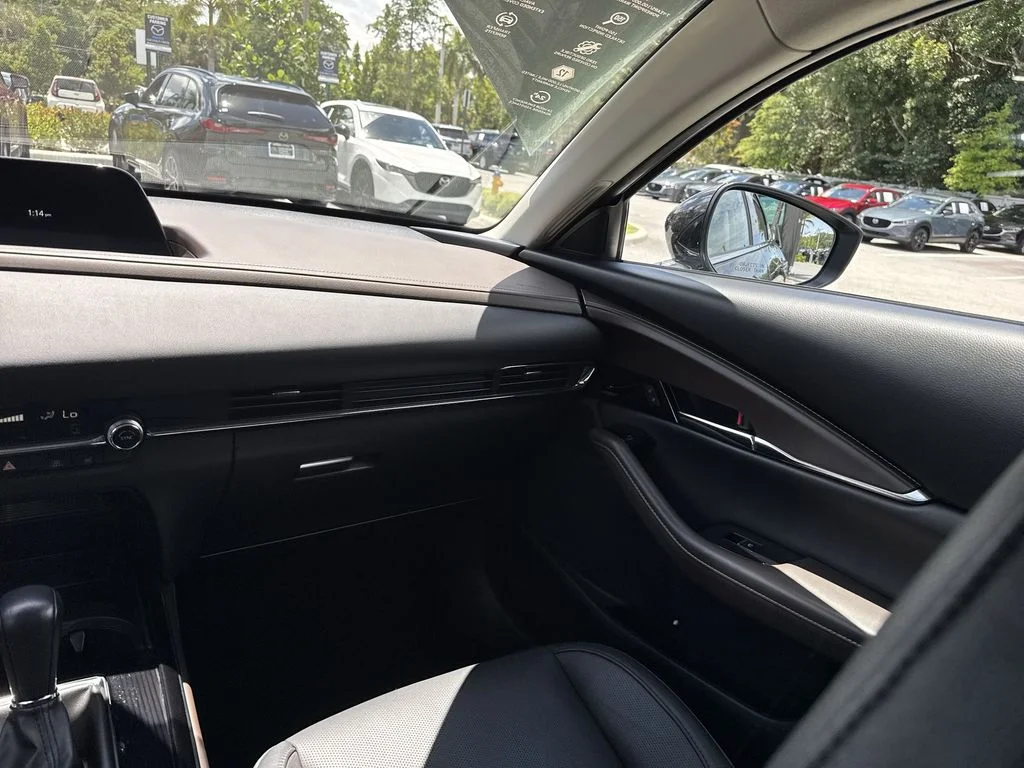 Used 2023 Deep Crystal Blue Mica Mazda 2.5 Turbo Premium Package image 15