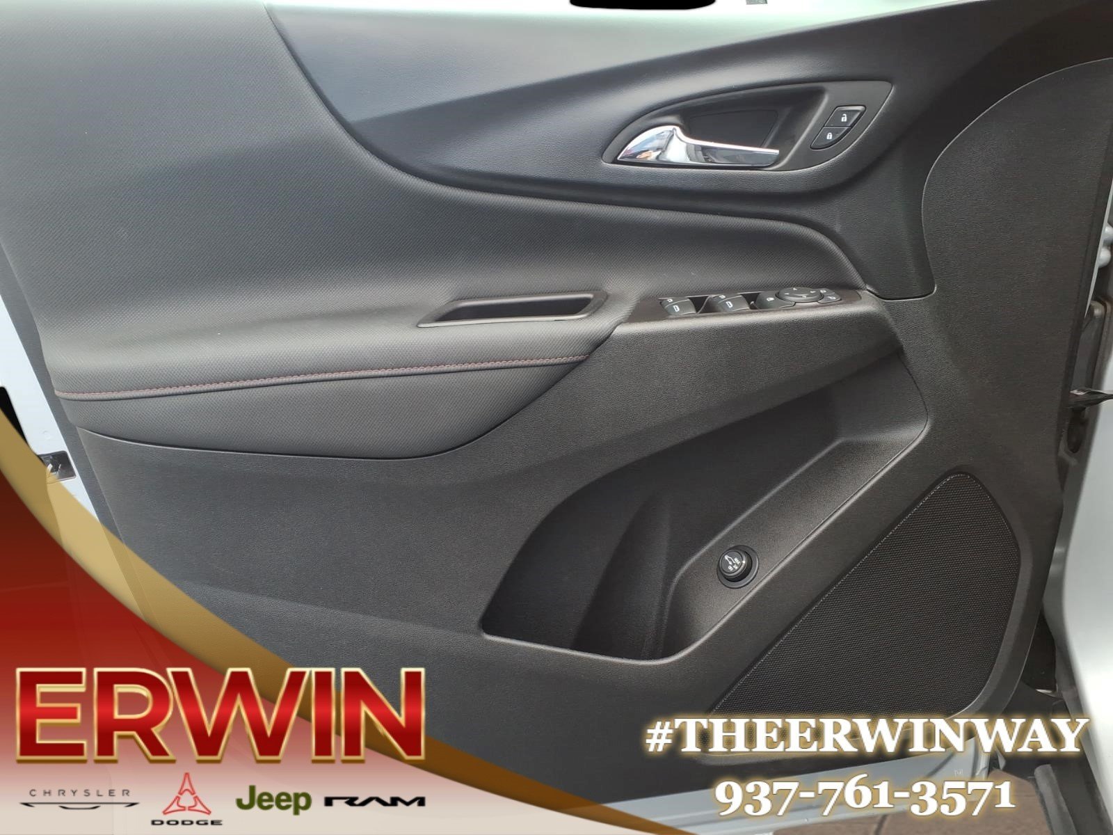 Used 2022 Silv Chevrolet RS image 10