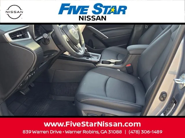 Used 2026  Toyota XLE image 5