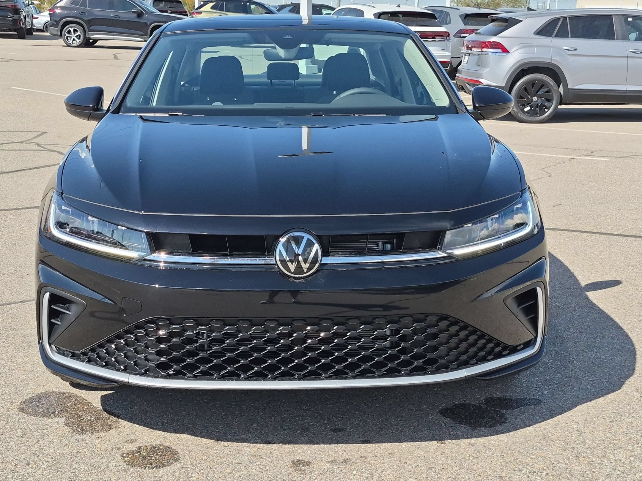 New 2027 Deep Black Pearl Volkswagen SE image 9