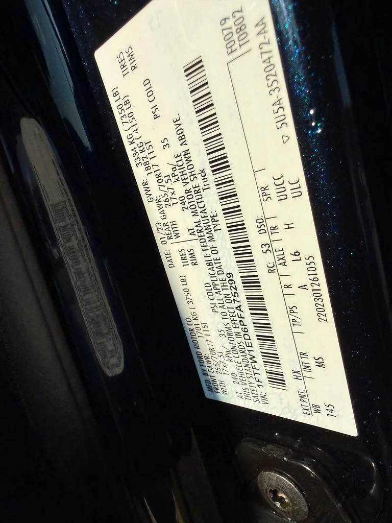 Used 2023 Blue Ford XLT image 26